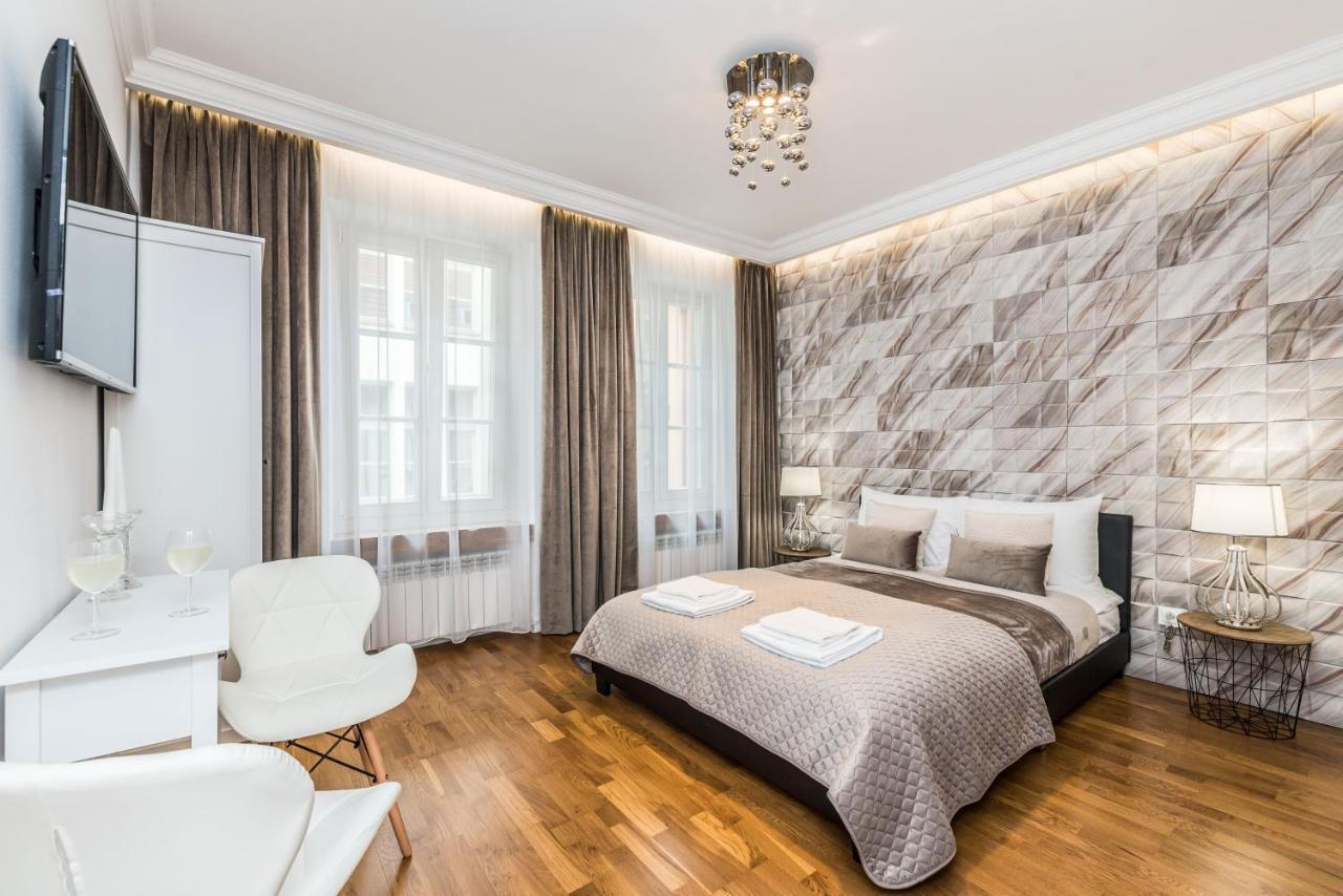 Rent Like Home - Przejscie Garncarskie 10 Wrocław Eksteriør bilde